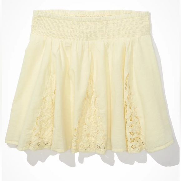 American Eagle NWT crochet skater linen blend smocked yellow skirt- size Small - Picture 2 of 8